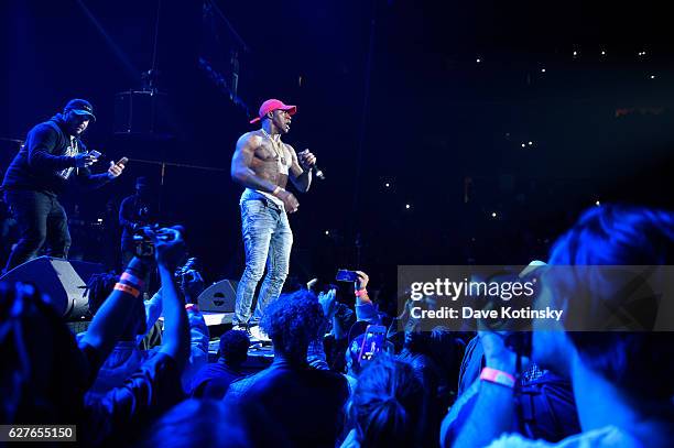 Phresher performs at the Hot 97's Hot For The Holidays Concert at Prudential Center on December 3, 2016 in Newark, New Jersey.