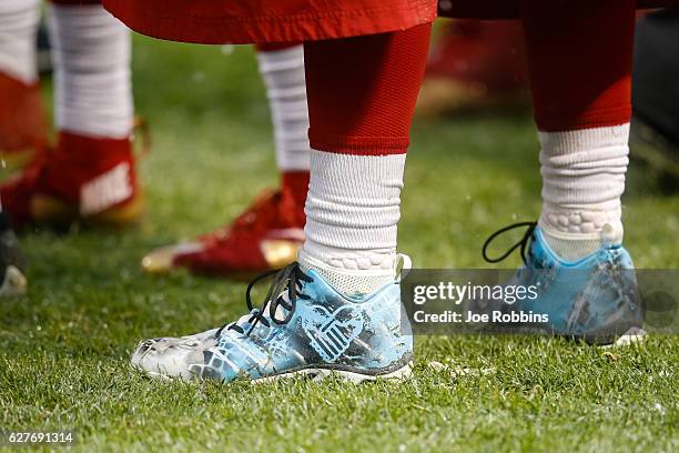 Vance McDonald of the San Francisco 49ers wears cleats for Convoy of Hope for the My Cause, My Cleats " campaign at Soldier Field on December 4, 2016...