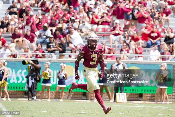 Florida State DB Derwin James celebrates making a play during the game between the Florida State Seminoles and the Charleston Southern Buccaneers at...