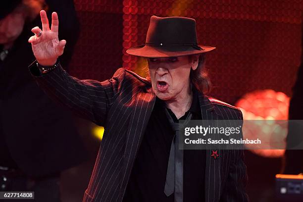 Udo Lindenberg attends the television show 2016! Menschen, Bilder, Emotionen - RTL Jahresrueckblick on December 4, 2016 in Cologne, Germany.