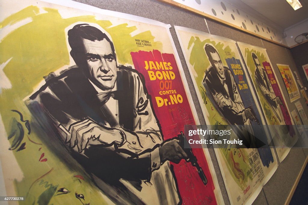 AUCTION OF JAMES BOND OBJECTS
