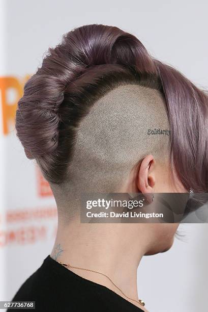 Singer Kelly Osbourne, hair detail, arrives at the TrevorLIVE Los Angeles 2016 Fundraiser at The Beverly Hilton Hotel on December 4, 2016 in Beverly...