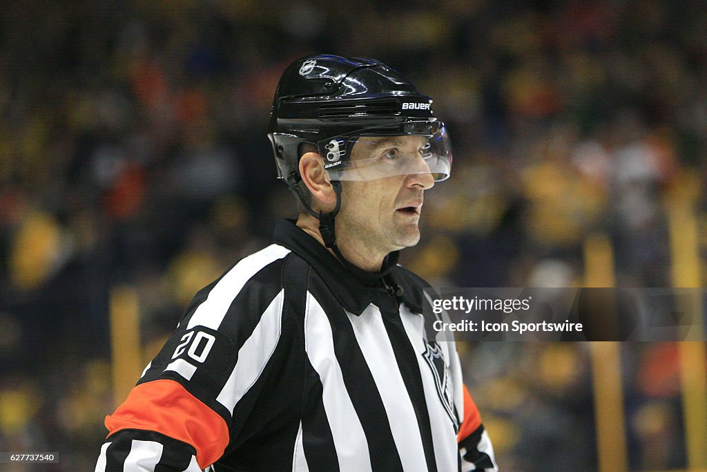 NHL: DEC 04 Flyers at Predators