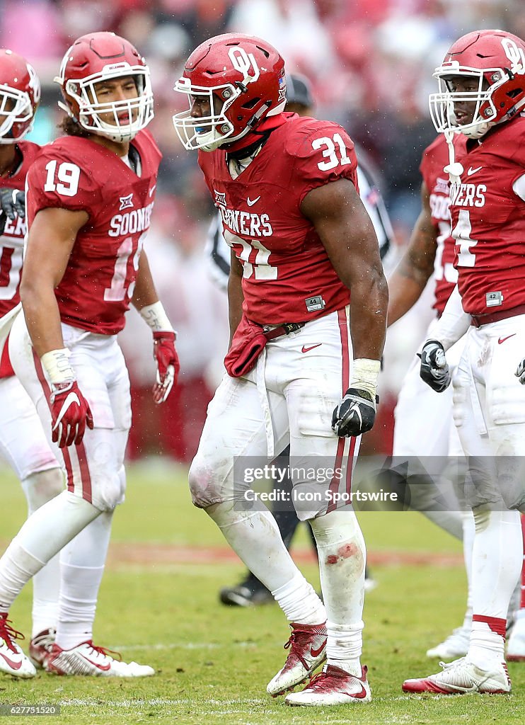 NCAA FOOTBALL: DEC 03 Oklahoma State at Oklahoma