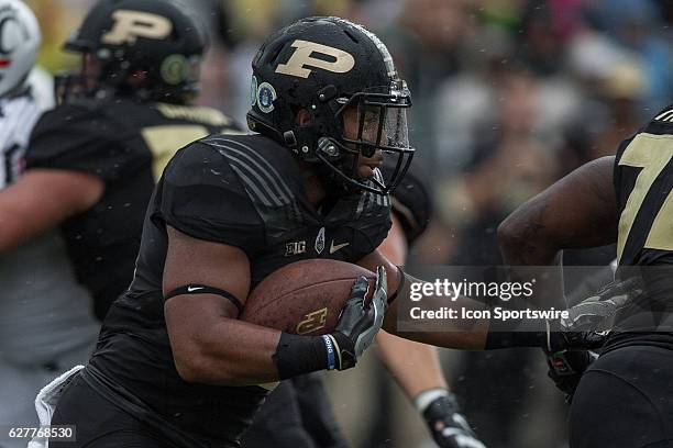 Purdue University running back Markell Jones during the NCAA football game between the Purdue Boilermakers and Cincinnati Bearcats at Ross-Ade...