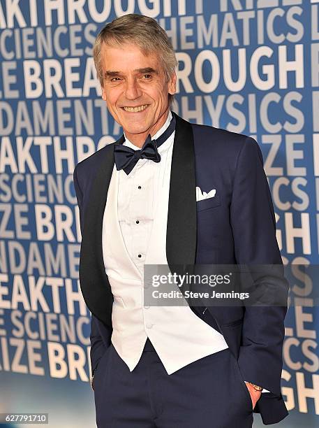 Actor Jeremy Irons attends the Red Carpet at the 5th Annual Breakthrough Prize Ceremony at NASA Ames Research Center on December 4, 2016 in Mountain...