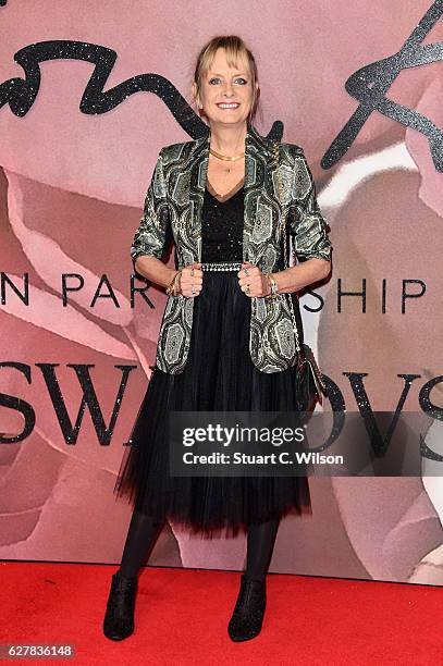 Model Twiggy attends The Fashion Awards 2016 on December 5, 2016 in London, United Kingdom.