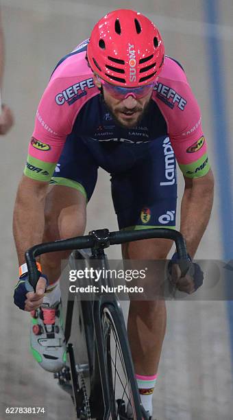 Roberto Ferrari of Lampre Merida Scratch Race during Revolution Cycling Men's Elite Championship Champions League Event at the Velodrome, Lee Valley...