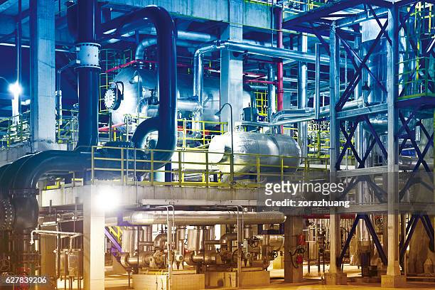 oil refinery, petrochemical plant equipment - chemical plant stock pictures, royalty-free photos & images