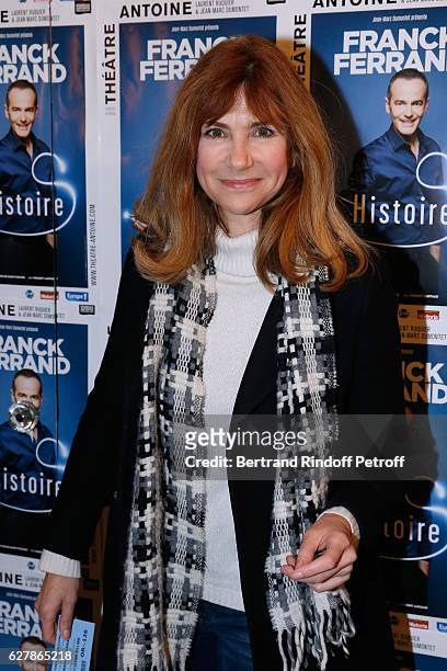 Actress Florence Pernel attends Franck Ferrand performs in his Show "Histoires" at Theatre Antoine on December 5, 2016 in Paris, France.