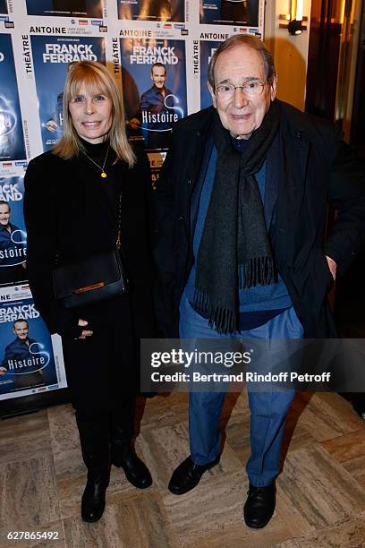 Director Robert Hossein and his wife Candice Patou attend Franck Ferrand performs in his Show "Histoires" at Theatre Antoine on December 5, 2016 in...