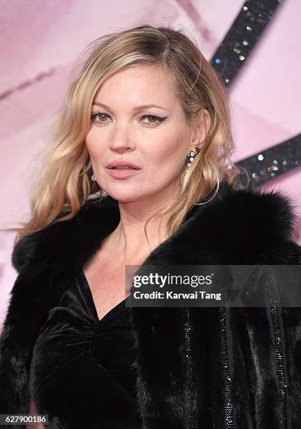 Kate Moss attends The Fashion Awards 2016 at the Royal Albert Hall on December 5, 2016 in London, United Kingdom.