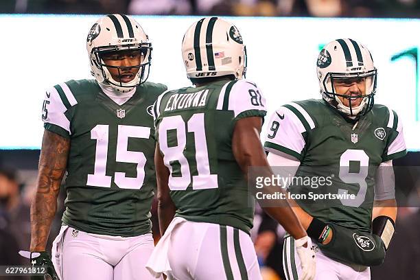 New York Jets quarterback Bryce Petty smiles with New York Jets wide receiver Brandon Marshall during the third quarter of the National Football...