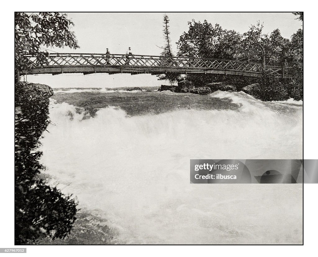 Antique photograph of Three Sisters Bridge