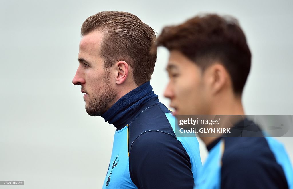 FBL-EUR-C1-TOTTENHAM-TRAINING