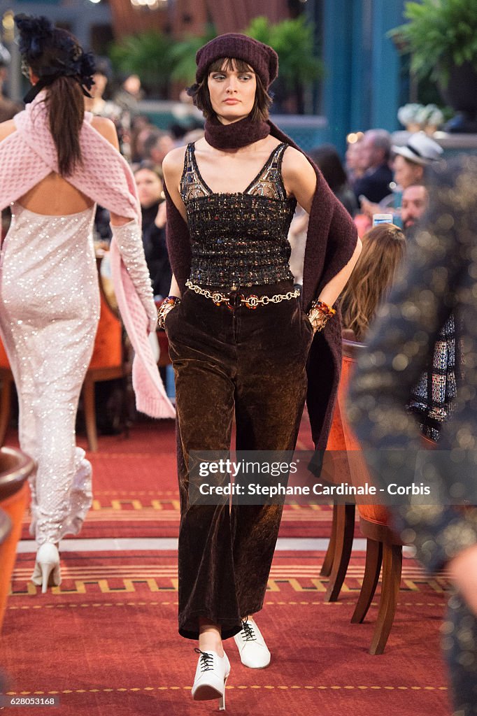 "Chanel Collection des Metiers d'Art 2016/17 : Paris Cosmopolite"  : Show At Hotel Ritz