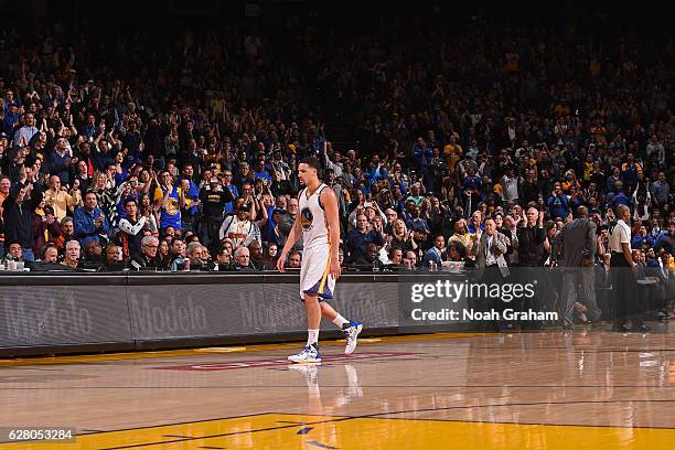 Klay Thompson of the Golden State Warriors walks off the court during the game against the Indiana Pacers on December 5, 2016 at ORACLE Arena in...