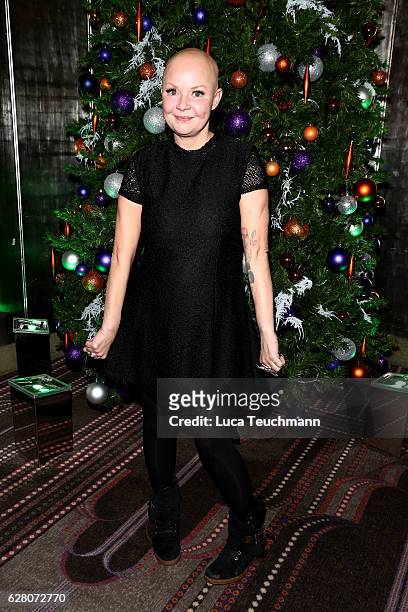Gail Porter attends the Macmillan Cancer Support Celebrity Christmas Stocking Auction at Park Lane Hotel on December 6, 2016 in London, England.