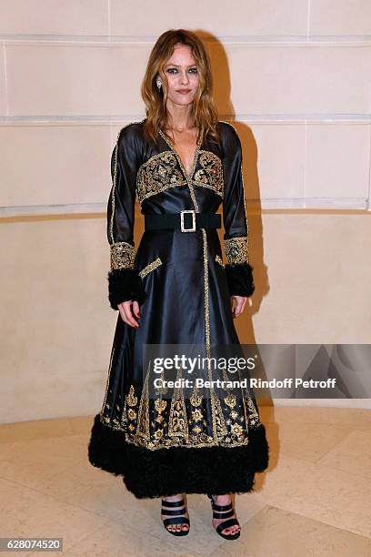 Singer Vanessa Paradis attends the "Chanel Collection des Metiers d'Art 2016/17 : Paris Cosmopolite" : Photocall at Hotel Ritz on December 6, 2016 in...