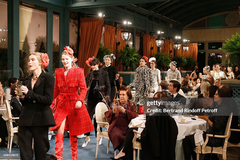 "Chanel Collection des Metiers d'Art 2016/17 : Paris Cosmopolite"  : Show At Hotel Ritz