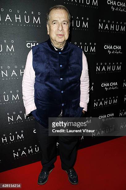 Paul-Loup Sulitzer attends the " Black & White Party by Edouard Nahum at VIP Room Theatre on December 6, 2016 in Paris, France.