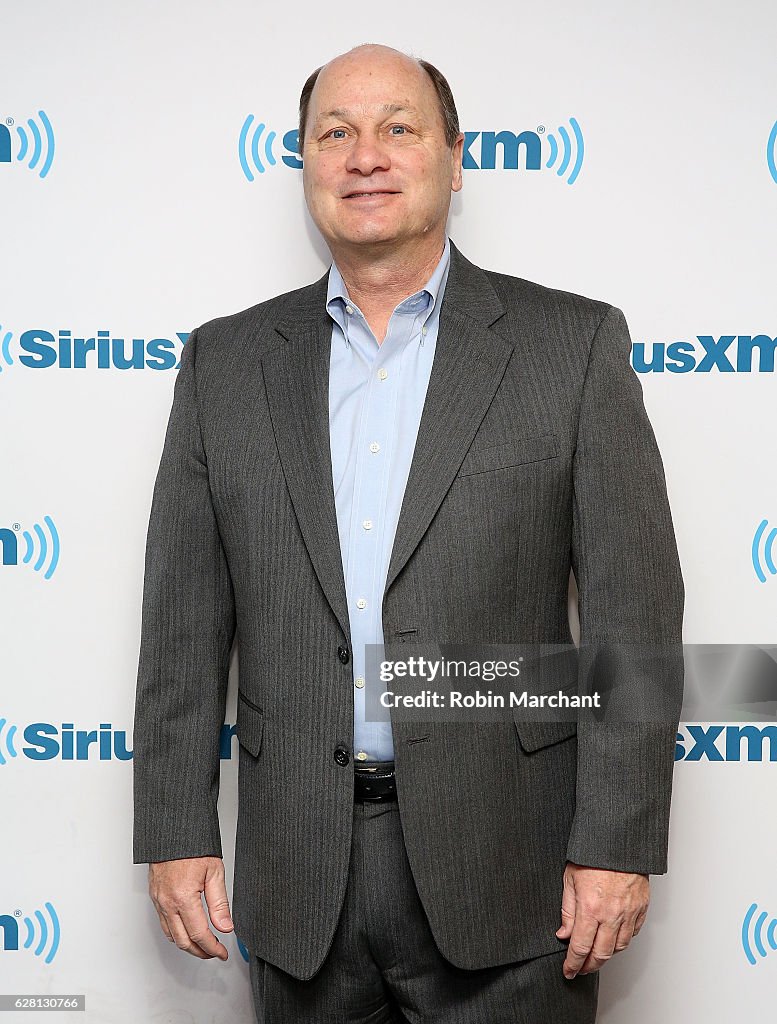 Celebrities Visit SiriusXM - December 6, 2016