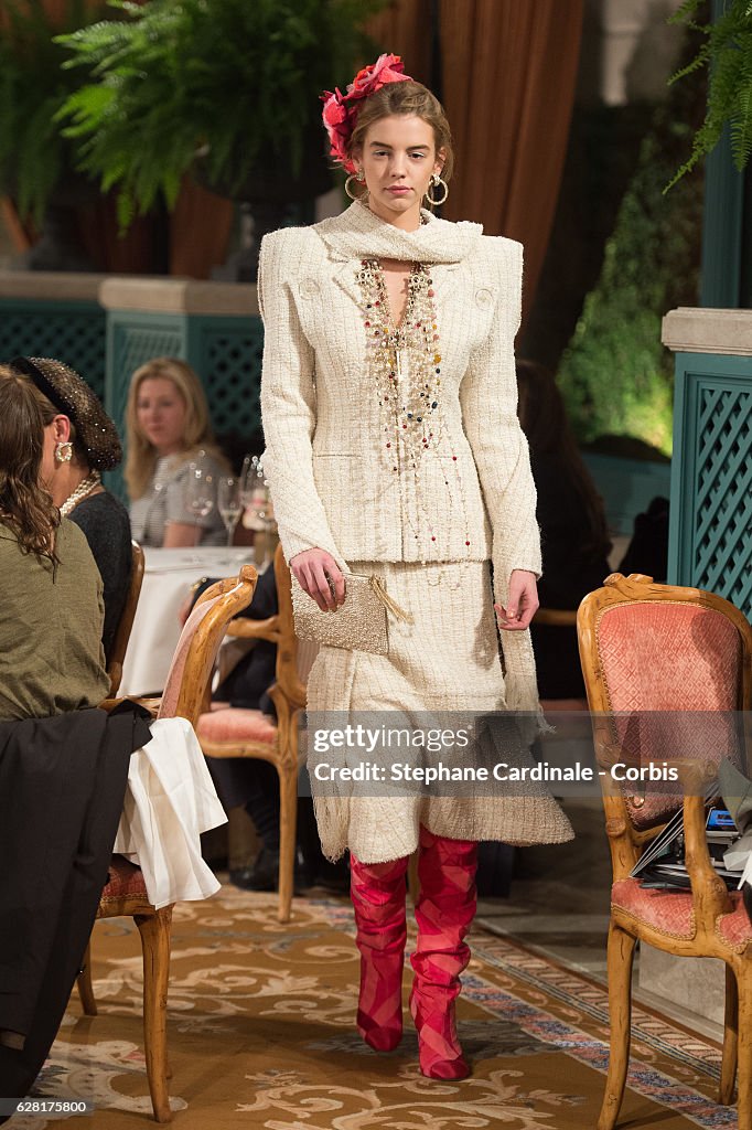 "Chanel Collection des Metiers d'Art 2016/17 : Paris Cosmopolite"  : Show At Hotel Ritz