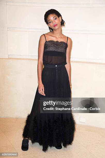 Willow Smith attends the "Chanel Collection des Metiers d'Art 2016/17 : Paris Cosmopolite" show on December 6, 2016 in Paris, France.