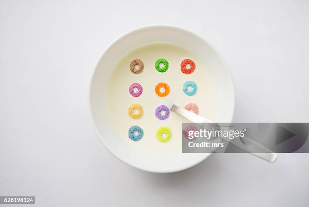 breakfast - cereal bowl stockfoto's en -beelden