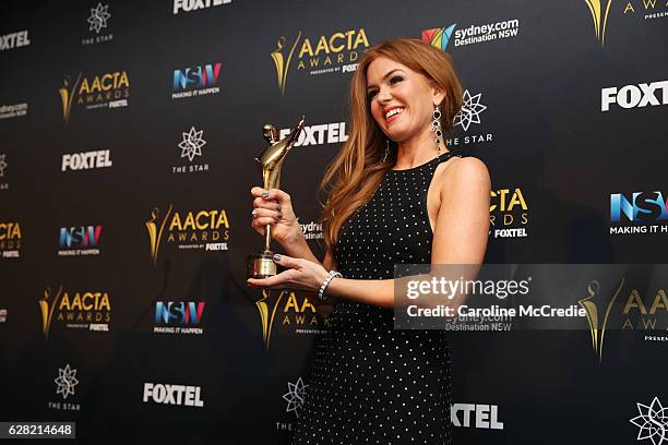 Isla Fisher poses in the media room after winning the Trailblazer Award at the 6th AACTA Awards Presented by Foxtel at The Star on December 7, 2016...