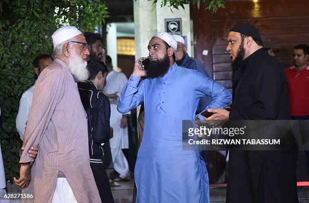 52 Junaid Jamshed Photos and Premium High Res Pictures - Getty Images