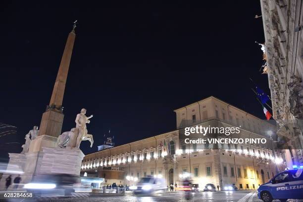 General view taken at night shows the Quirinale Presidential Palace on December 7, 2016 in Rome, before the arrival of Italy's Prime Minister Matteo...