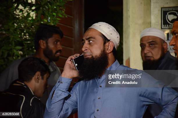 19 Junaid Jamshed Photos and Premium High Res Pictures - Getty Images