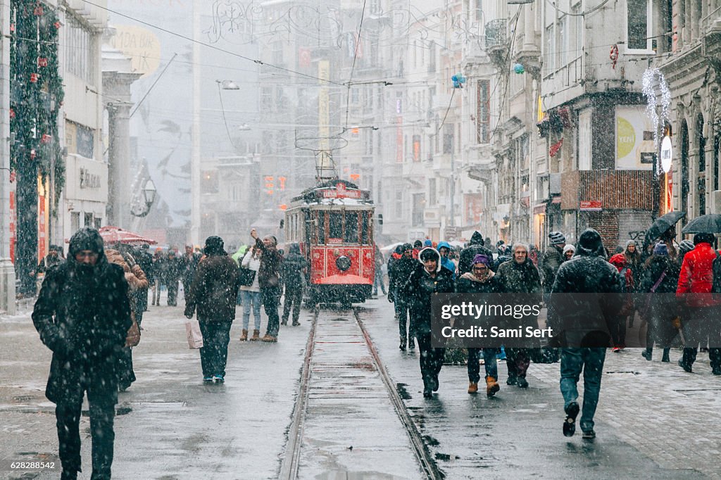 Winter in der Istiklal-Straße, Beyoglu, Istanbul.