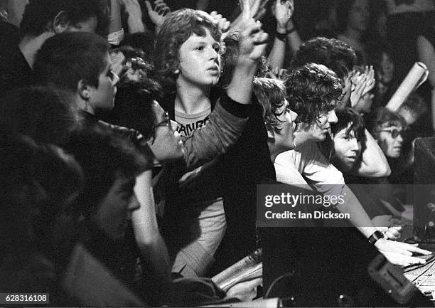Punk Fans 3,542 Punks 1970s Stock Photos, High-Res Pictures, and Images - Getty ...