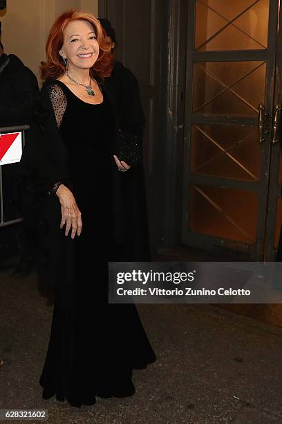 Bedy Moratti arrives at the Teatro alla Scala Season 2016/17 opening at Teatro Alla Scala on December 7, 2016 in Milan, Italy.