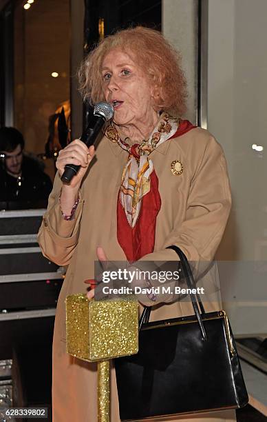 Catherine Tate attends the Stella McCartney Christmas Lights switch on at the Stella McCartney Bruton Street Store on December 7, 2016 in London,...