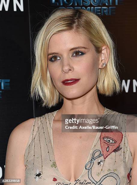 Actress Kate Mara attends the premiere of 'Man Down' at ArcLight Hollywood on November 30, 2016 in Hollywood, California.