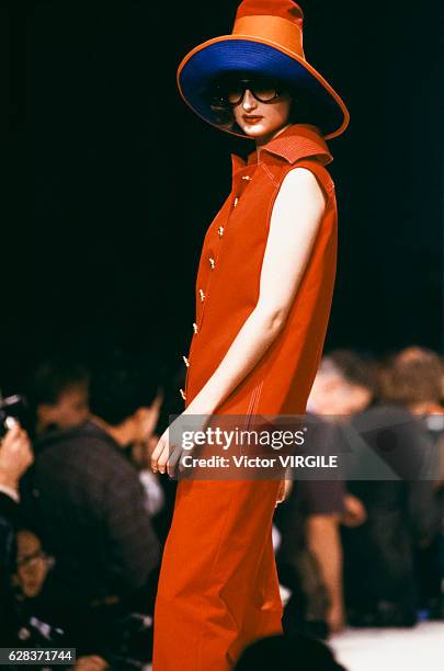 Model walks the runway at the Christian Lacroix Ready to Wear Spring/Summer 1989 fashion show during the Paris Fashion Week in October, 1988 in...