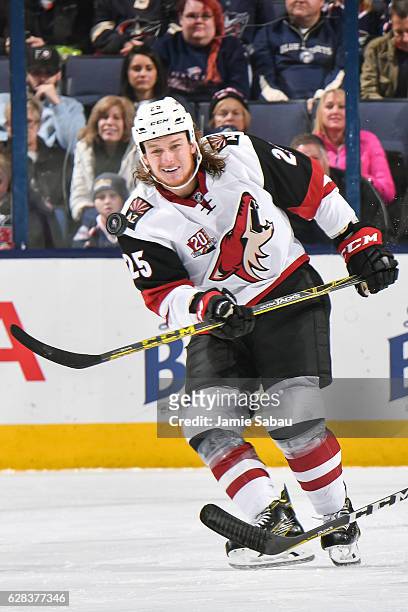 Ryan White of the Arizona Coyotes skates against the Columbus Blue Jackets on December 5, 2016 at Nationwide Arena in Columbus, Ohio.
