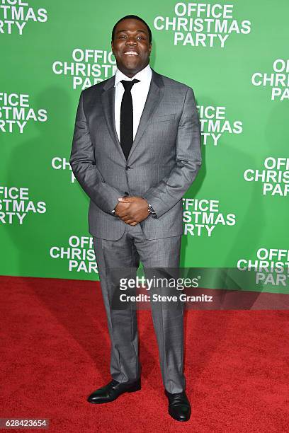 Actor Sam Richardson attends the premiere of Paramount Pictures' "Office Christmas Party" at Regency Village Theatre on December 7, 2016 in Westwood,...