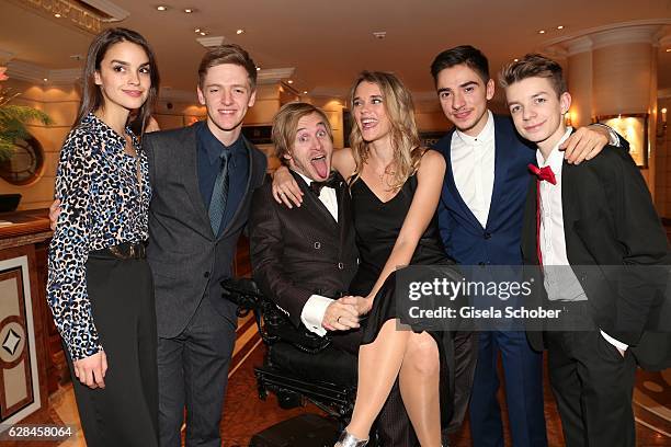 Luise Befort, Timur Bartels, Samuel Koch and his wife Sarah Koch , Ivo Kortland and Nick Julius Schuck - Club der roten Baender - during the 10th...