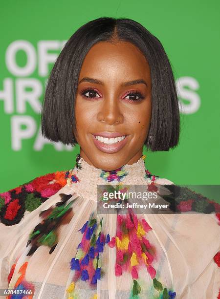 Singer-songwriter-actress Kelly Rowland arrives at the Premiere Of Paramount Pictures' 'Office Christmas Party' at Regency Village Theatre on...