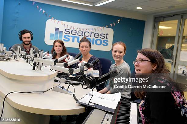 Fiddler On The Roof cast members Patrick Varner, Victoria Britt, Abby Goldfarb, Sarah Oakes Muirhead, and Mindy Cimini perform songs for the kids at...