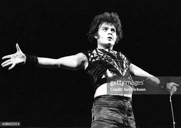 Gary Glitter performing on stage, United Kingdom, 1973.