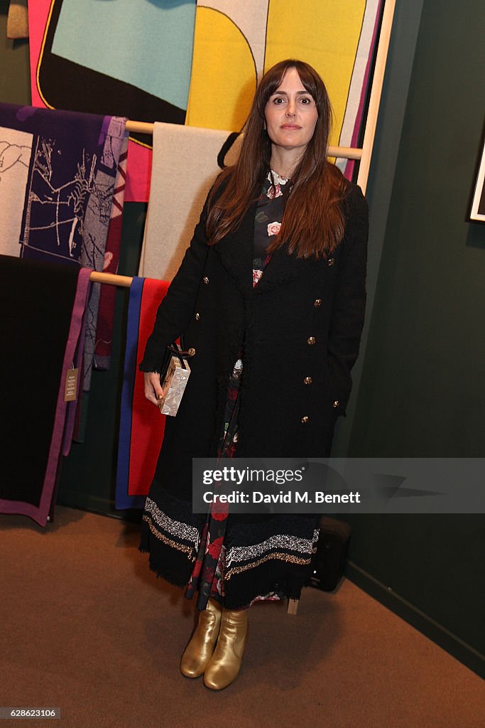 House Of Voltaire & QIC|GRE Christmas Window Party