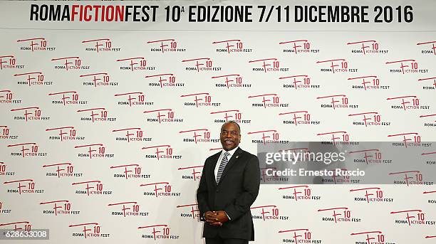 LeVar Burton attends the 'Roots' red carpet during the Roma Fiction Fest 2016 at The Space Moderno on December 8, 2016 in Rome, Italy.