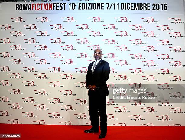 LeVar Burton attends the 'Roots' red carpet during the Roma Fiction Fest 2016 at The Space Moderno on December 8, 2016 in Rome, Italy.