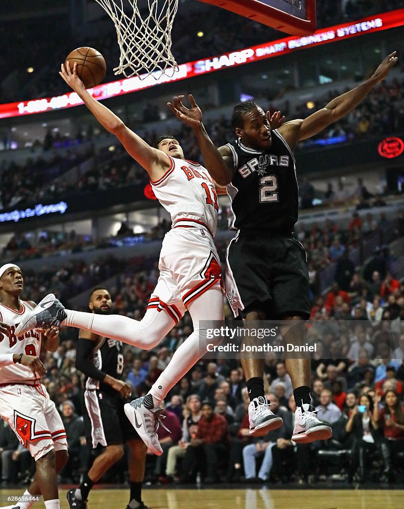 San Antonio Spurs v Chicago Bulls