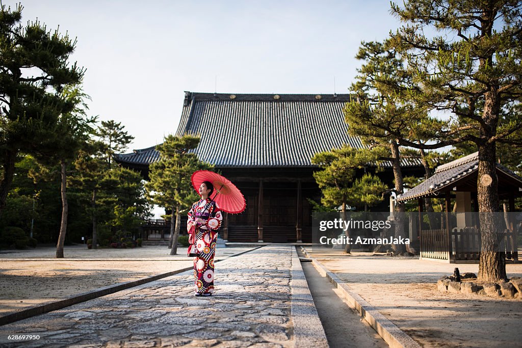 Little miss Geisha